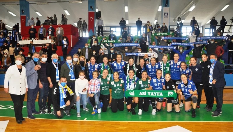 Yalıkavakspor Oylarınızı Bekliyor…