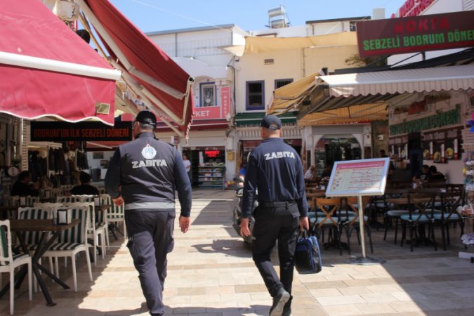 ZABITA EKİPLERİNDEN BAYRAM DENETİMİ
