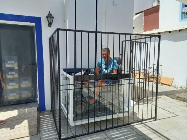 Amiral Kafe Engelsiz Hale Geldi