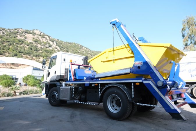 Moloz Atık Konteynerleri Devreye Girdi