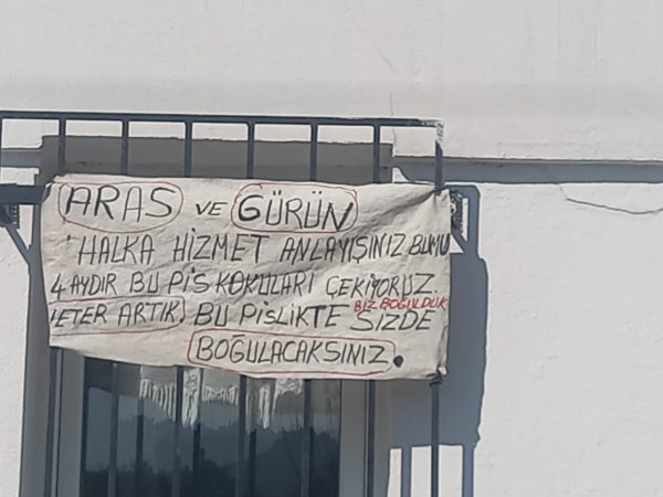 VATANDAŞTAN MUSKİ’YE PANKARTLI İSYAN: UTANCINIZ OLSUN!