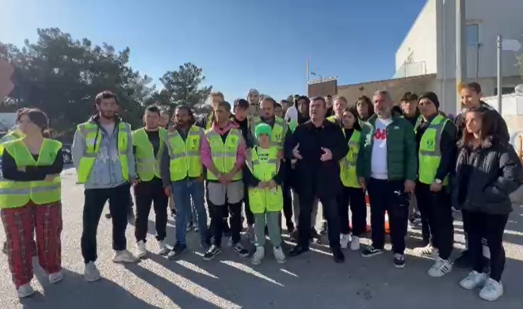 AFET KOORDİNASYON MERKEZİ’NDE YELEK KRİZİ