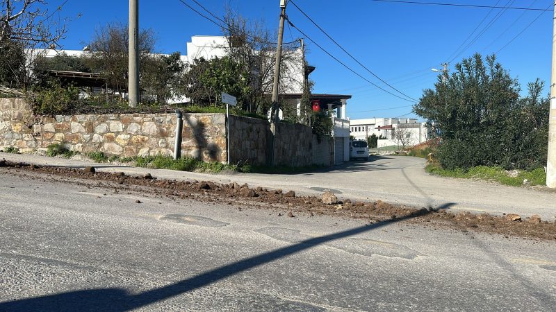 Hafriyat Kamyonları Tehlike Saçıyor