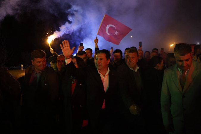 Aras, “Çocuklarımızın Yanındayız, Öğrencilerimizin Yanındayız”