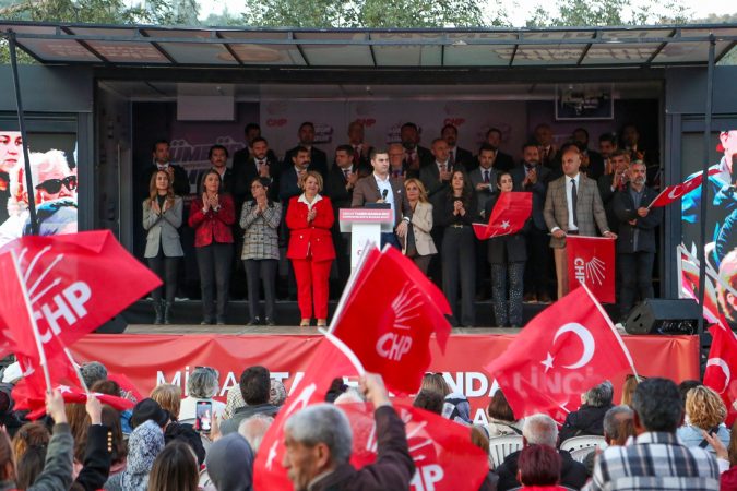 Tamer Mandalinci: “Sizin Gibi Topraklarımızı Parsel Parsel Satmadım”