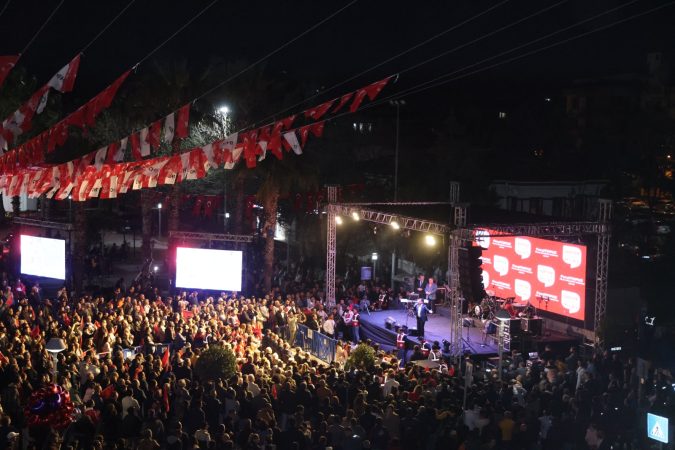 Aras: “Fakirden Alıp, Zengini Sevindiren Bu Düzeni Bitireceğiz”