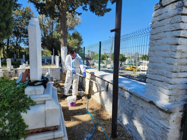 Mezarlıklarda Temizlik ve Bakım Çalışmaları